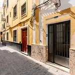 Amplio Piso De 80M2 En Pleno Centro