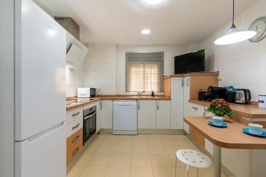 Amplio Piso De 80m2 En Pleno Centro * Séville
